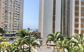 Apto VISTA MAR em Frente ao Avelinos com WiFi